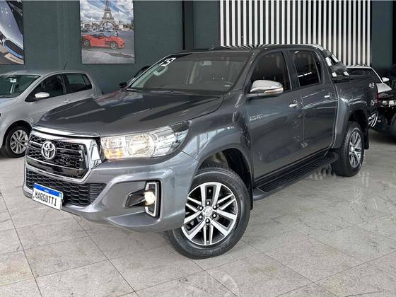 TOYOTA HILUX 2.8 SRV 4X4 CD 16V DIESEL 4P AUTOMÁTICO